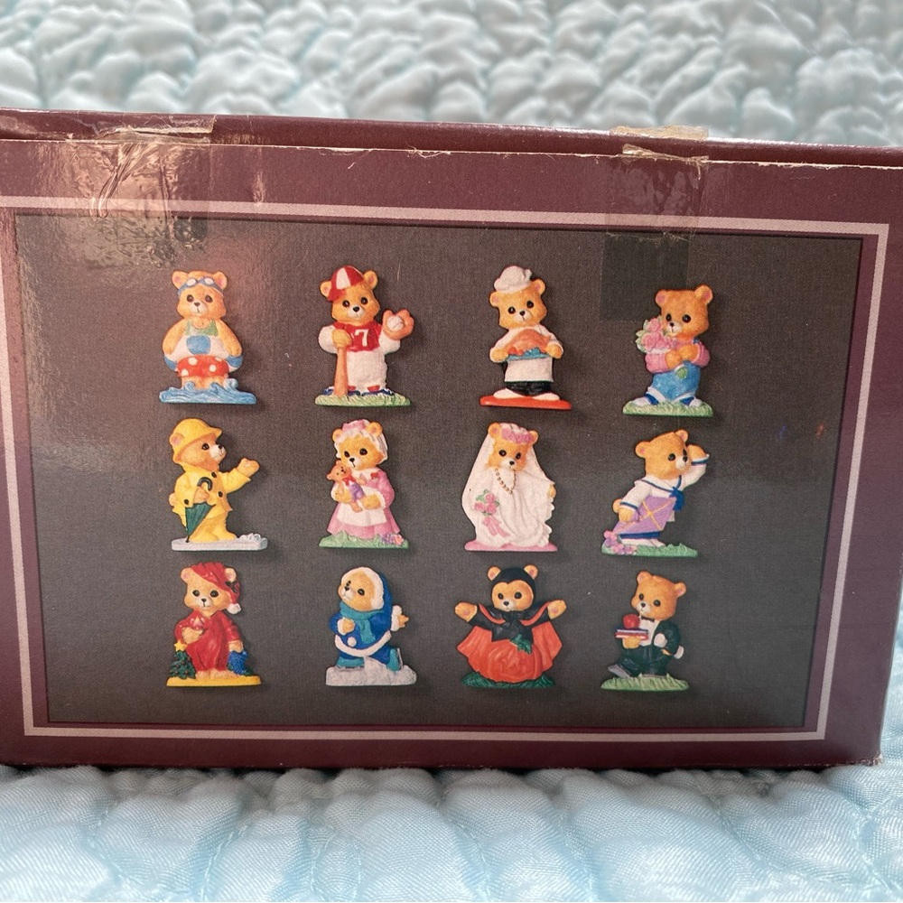 NIB Bears of the Month Magnets by Lloyds of London. Rare Vintage Item.